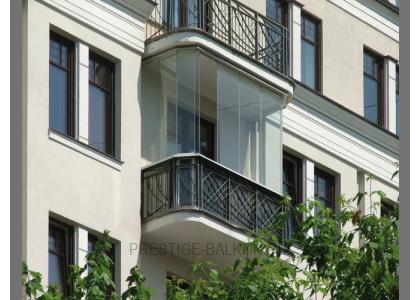 Финское безрамное остекление балкона в Котельниках