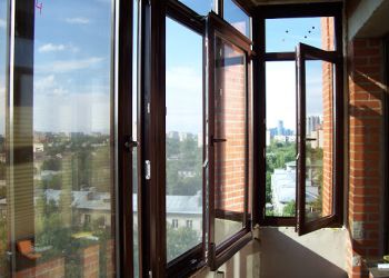 Шкафы и тумбы на балконы и лоджии