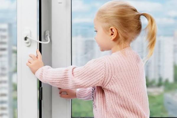 Остекление балконов в Котельниках